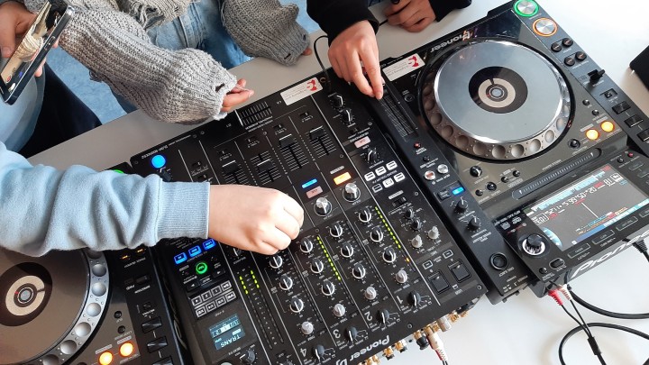 20220303 144227 small